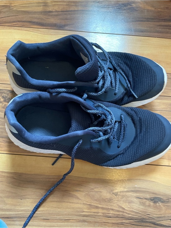 Athletic Works Shoes - Athletic Works Navy Mesh Athletic  Sneaker - women’s Size 10
